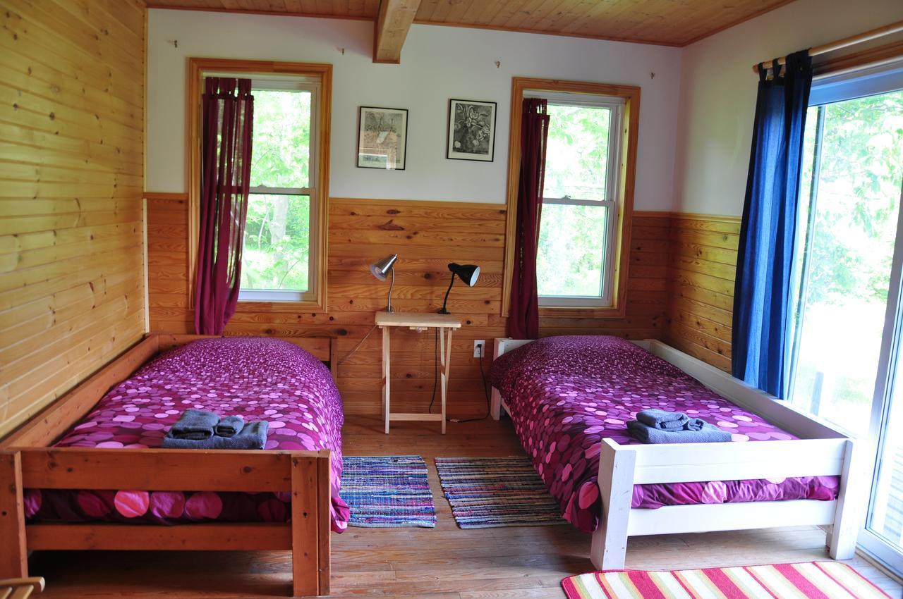 בית הארחה Indian Brook 	Breton Cove Farmhouse מראה חיצוני תמונה
