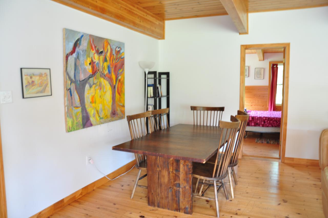 בית הארחה Indian Brook 	Breton Cove Farmhouse מראה חיצוני תמונה